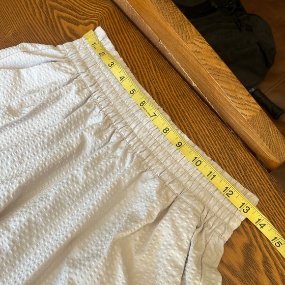 Vuori Villa Textired Short - Milkweed - Women’s Size Small - Picture 11 of 14